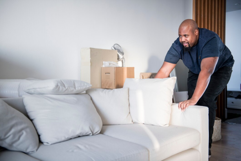 What to Look for Before Choosing a Professional Moving Service